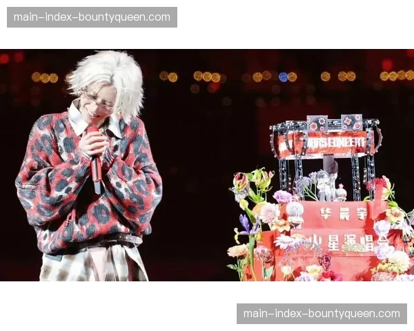 比赛日恰逢球员生日,全场观众齐唱生日歌送上祝福 比赛日恰逢球员生日,全场观众齐唱生日歌送上祝福